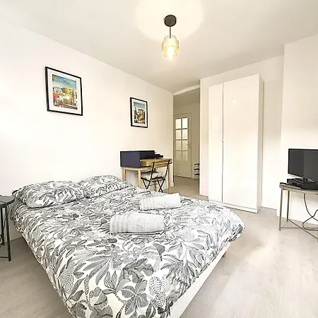 Apartment Le Cocon Des Carmes, Calme Au Coeur Du Vieux